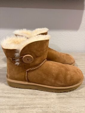 UGG Women Chestnut Suede Cozy Shearling Button Boot